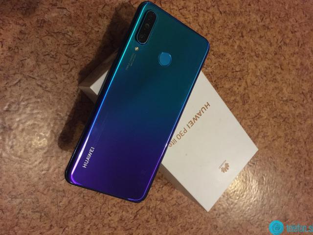 Prodam Huawei P30 lite