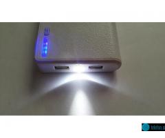  Power Bank zunanja polnilna baterija 6400 mAh (v več barvah)