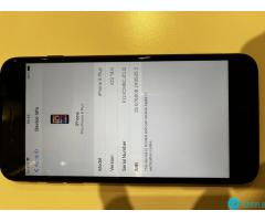 Prodam Iphone 8 plus (256 GB)