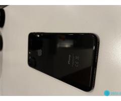 Prodam Iphone 8 plus (256 GB)
